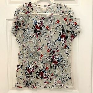 A New Day Sheer Embroidered Floral Top size XL Excellent Condition NWOT